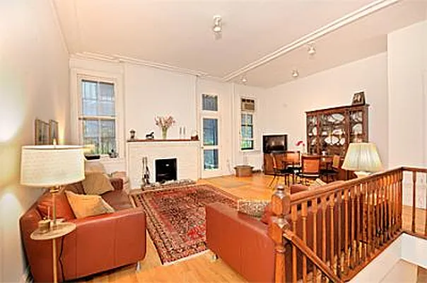 Sold by Citi Habitats | media 21