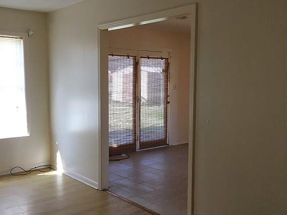 3rd image of 443 Fava Dr