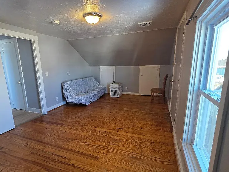 196 Rodman St #2 — Photo 5