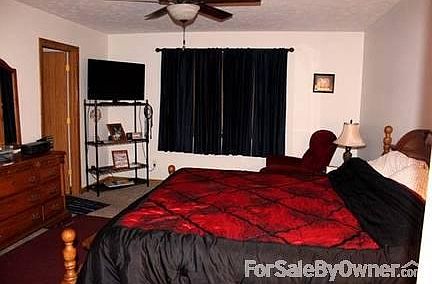 Dining Room & Kitchen