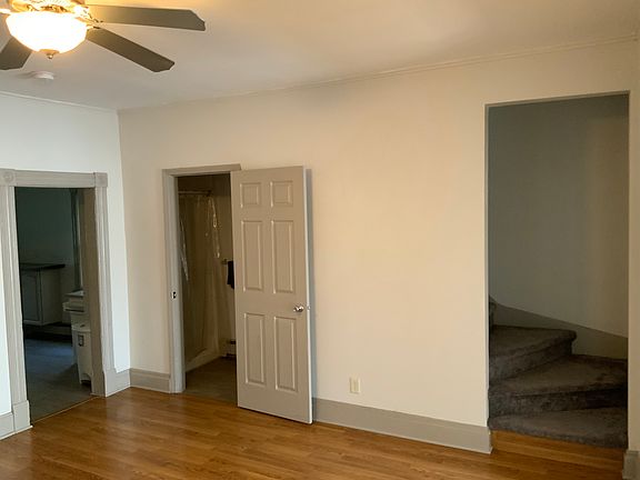 5th image of 509 N 57th Ave W