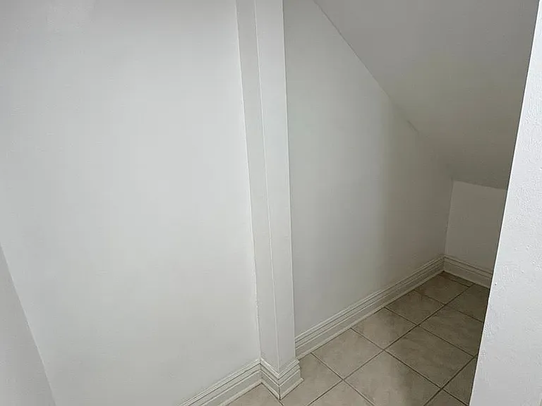 3636 Pine Oak Cir #108 — Photo 25