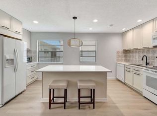 74 Normandy Ln #B, Delray Beach, FL 33484