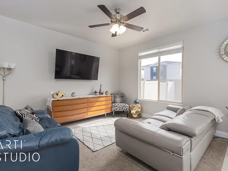 150 N 1100 E #60 — Photo 8