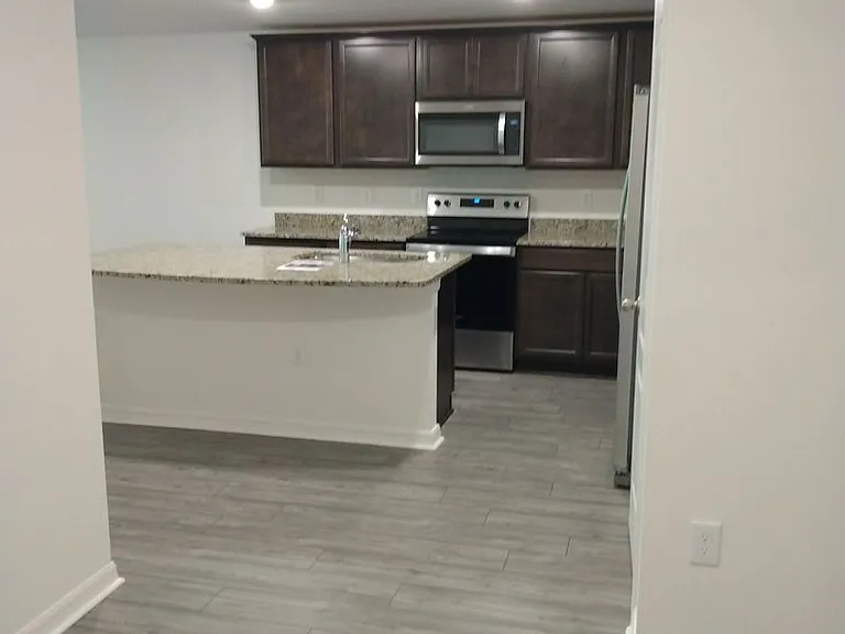 8871 Southern Charm Cir — Photo 4