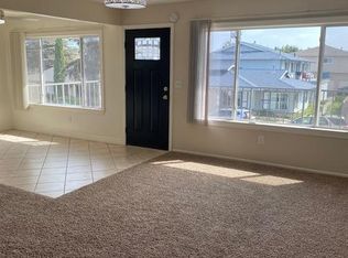 7301 Elk Cir APT 4, Huntington Beach, CA 92647