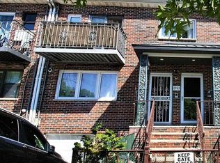 6903 Juniper Blvd S, Middle Village, NY 11379
