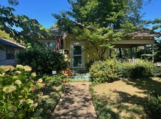 1054 Grant St SE, Decatur, AL 35601