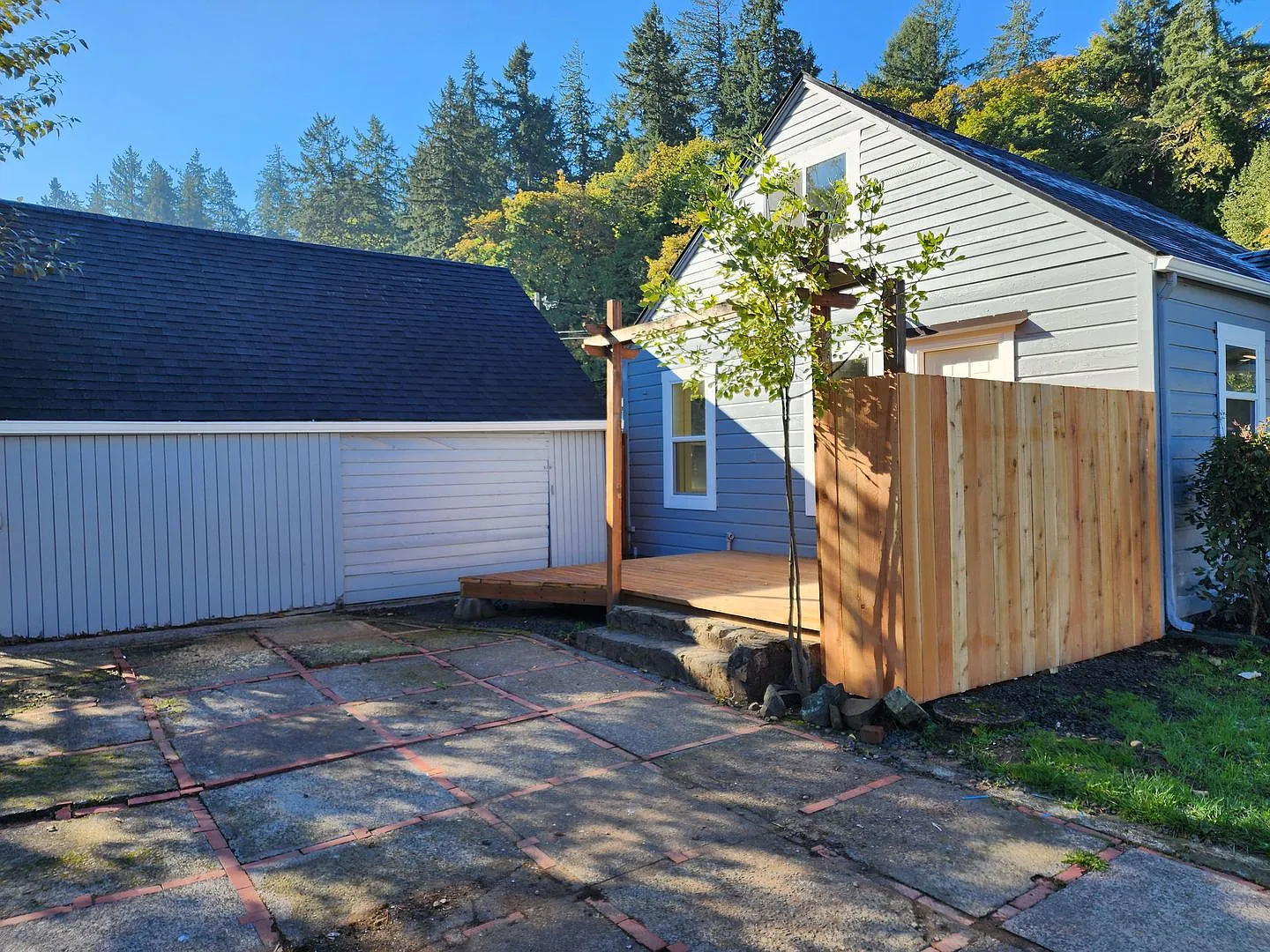 Newly Remodeled Springfield Home — Photo 2