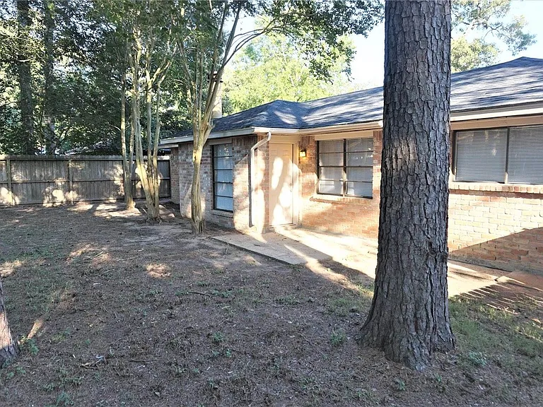 2727 Tinechester Dr — Photo 29