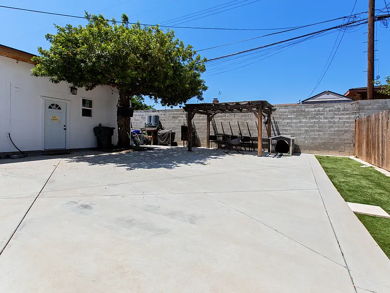 5576 Palo Verde St — Photo 35