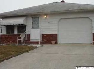 76 Castle Harbor Dr, Toms River, NJ 08757