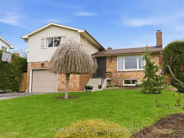47 Martindale St, Oshawa, ON L1H 6W7