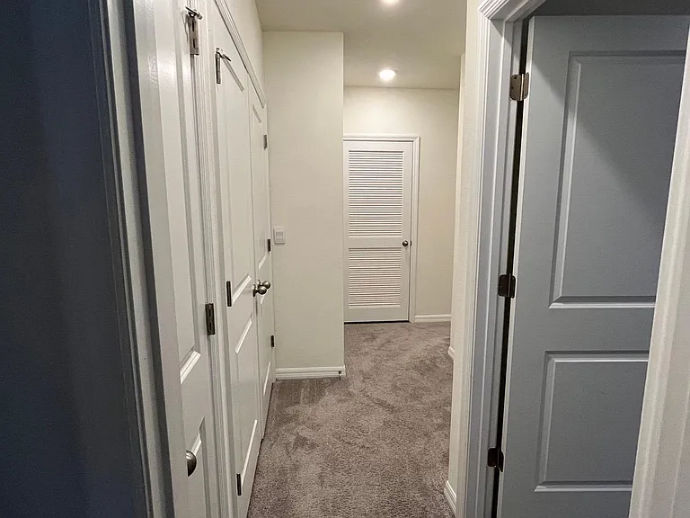 32867 Pez Landing Ln — Photo 29