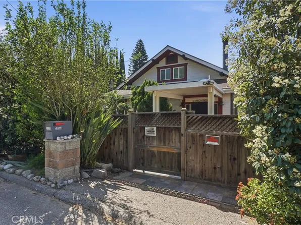 10568 Foothill Blvd, Sylmar, CA 91342