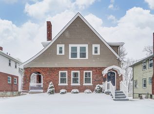 6689 Iris Ave, Cincinnati, OH 45213