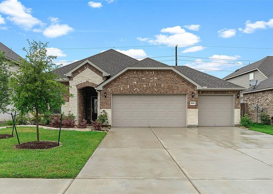 1st image of 30210 Green Meadows Ln