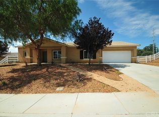 1041 Lyons Cir, Banning, CA 92220