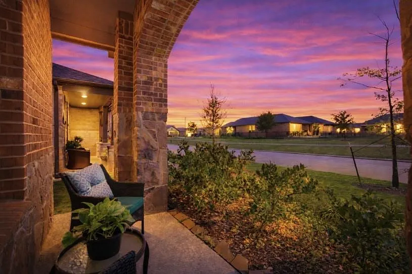 Building Photo - 9727 Rockwell Dr