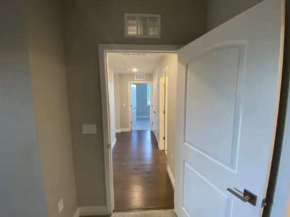 1831 S Dunkirk St, Aurora, CO