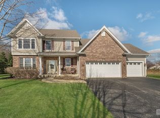 271 Baltrusol Ct, Yorkville, IL 60560