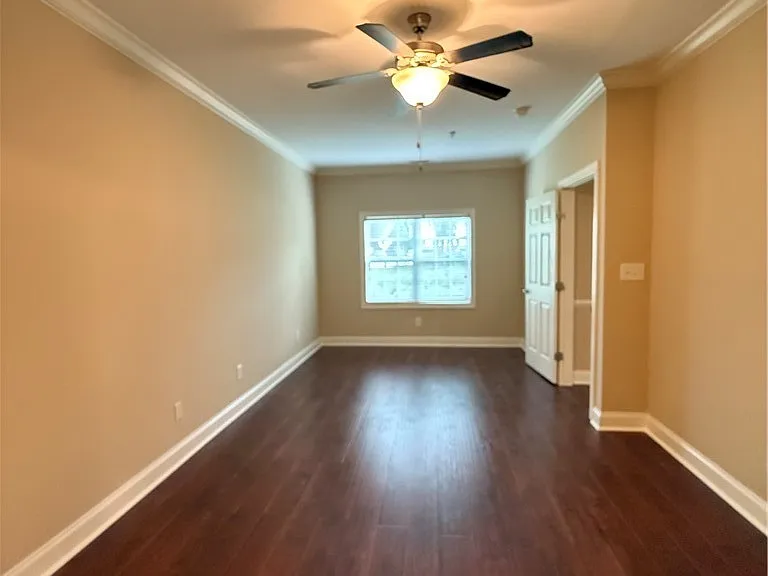 321 Gallery Dr #102 — Photo 15