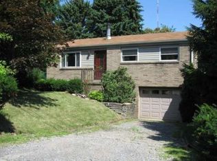 57 Arlor Dr, Pittsburgh, PA