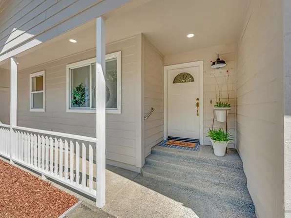 7555 Occidental Road, Sebastopol, CA 95472