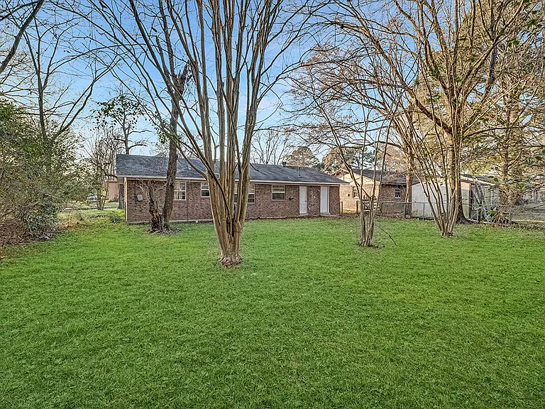 1700 Jennings St — Photo 9