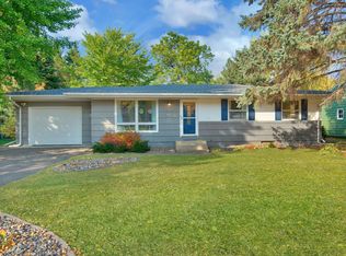 1021 Hackmann Cir NE, Fridley, MN 55432