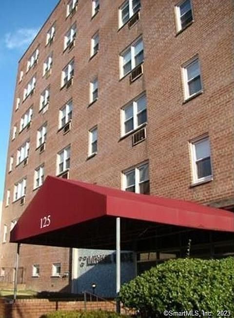 1st image of 125 Prospect St #1B