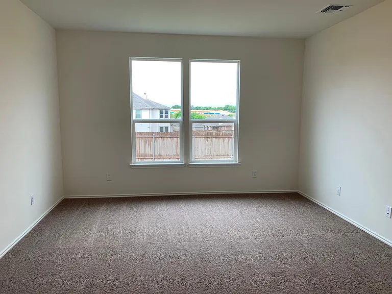 1216 Long Creek Ln — Photo 24