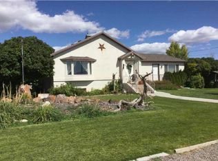 119 E 100 N, Loa, UT 84747