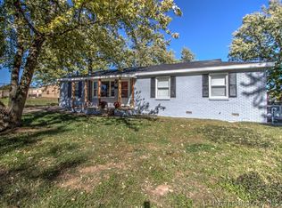 15 W 43rd St, Sand Springs, OK 74063