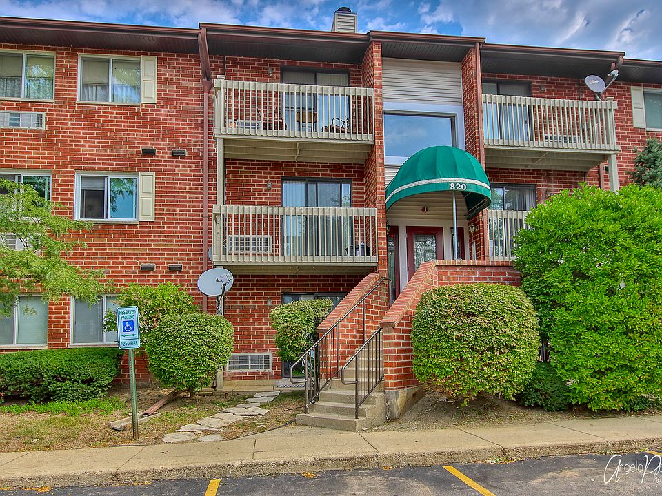 1st image of 820 N Lakeside Dr APT 1B
