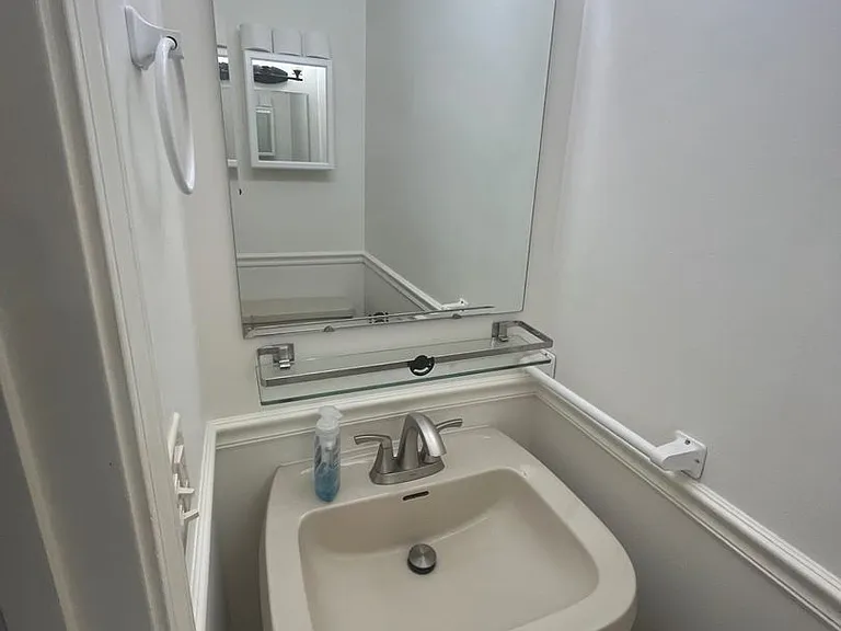 15 Hampton Dr — Photo 6