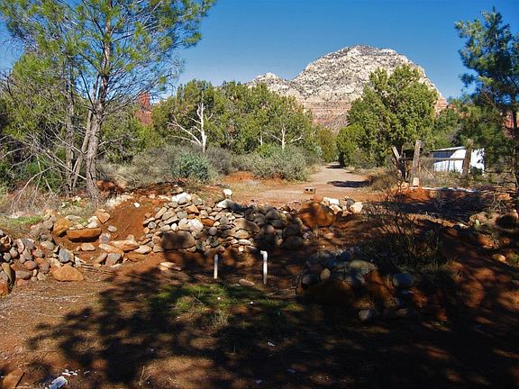 looking to North of lot