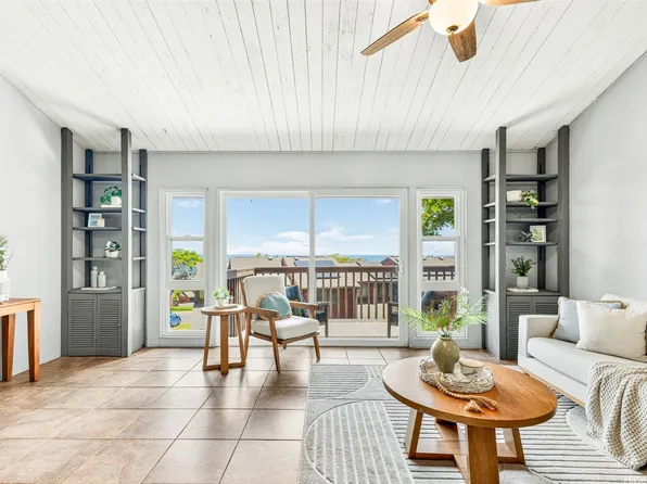 92-842 Kinohi Pl APT 40, Kapolei, HI 96707
