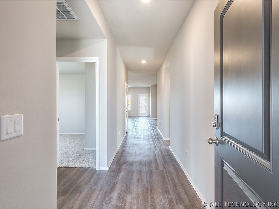 50 Stonegate Dr, Pryor, OK 74361 MLS 2302815 Zillow