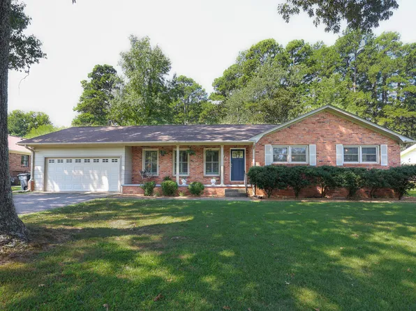 211 Springwell Ln, Paducah, KY 42001