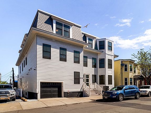 2nd image of 30-32 Condor St #1