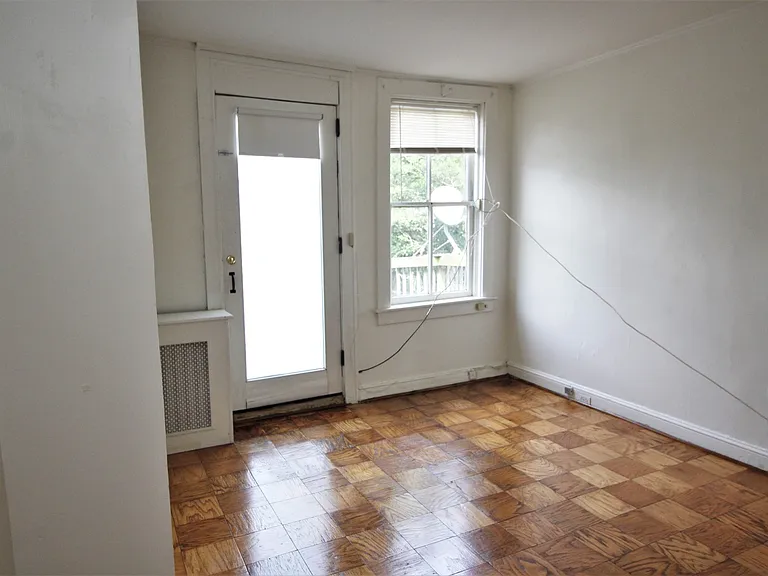 1513 Bolton St. — Photo 24