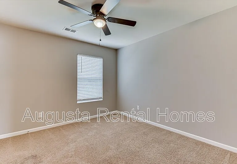 5060 Vine Ln — Photo 33