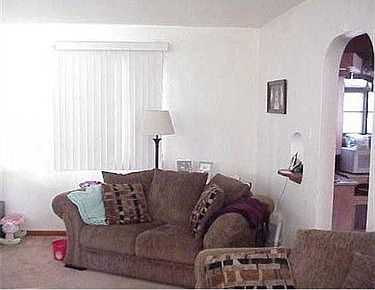 5th image of 1213 Hillcrest Ave