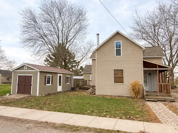 204 Grant St, Royal Center, IN 46978