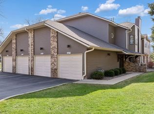 12619 Sherwood Pl, Minnetonka, MN 55305