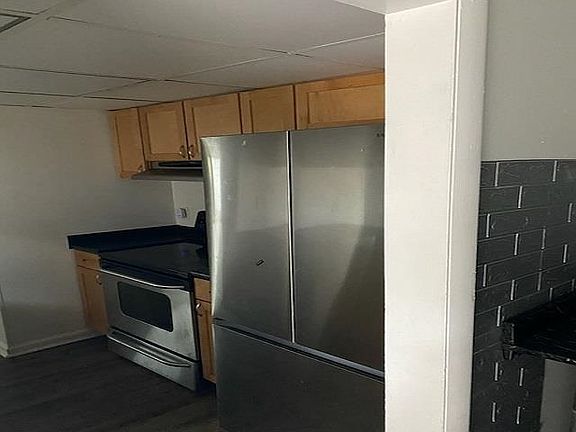 4th image of 513 Westwood Dr