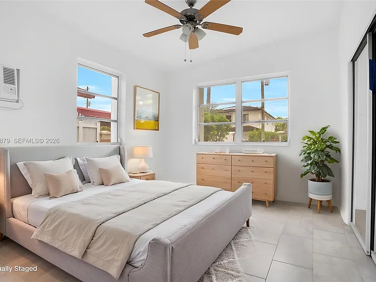 6339 SW 32nd St — Photo 38