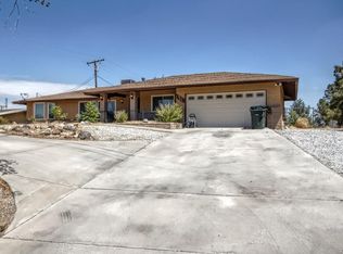 16330 Cabrillo Dr, Victorville, CA 92395