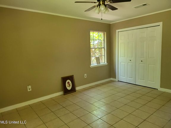 3rd image of 89 Royal Pine Dr